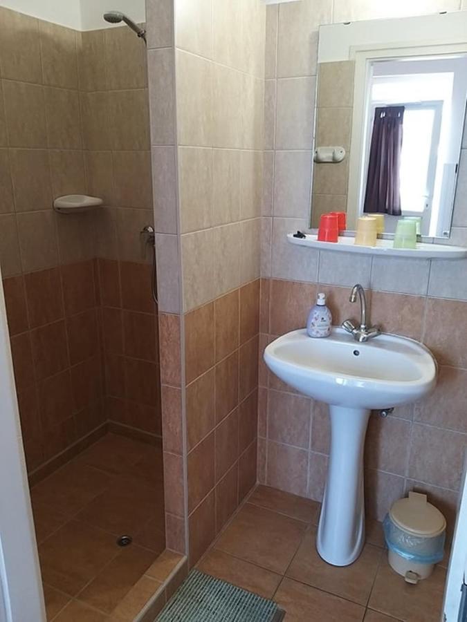 Garden Apartmanház 2 Hajdúszoboszló Esterno foto